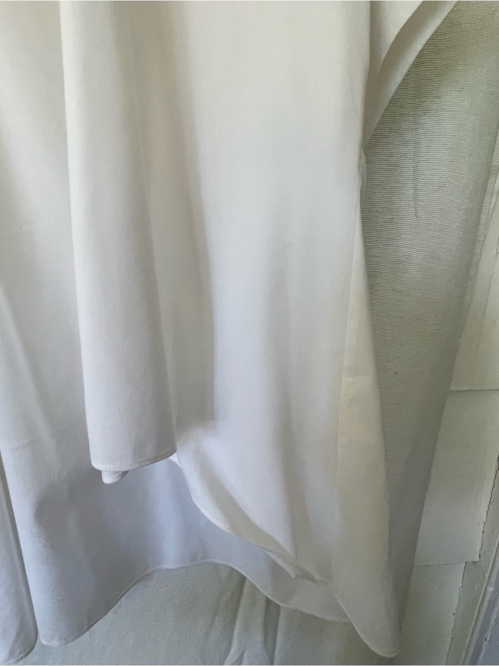 Alice and Olivia white button down blouse short sleeve perfect condition M - Picture 4 of 10